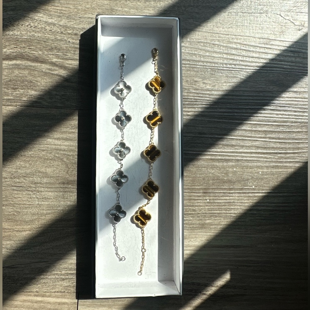 Van Cleef & Arpels Bracelets